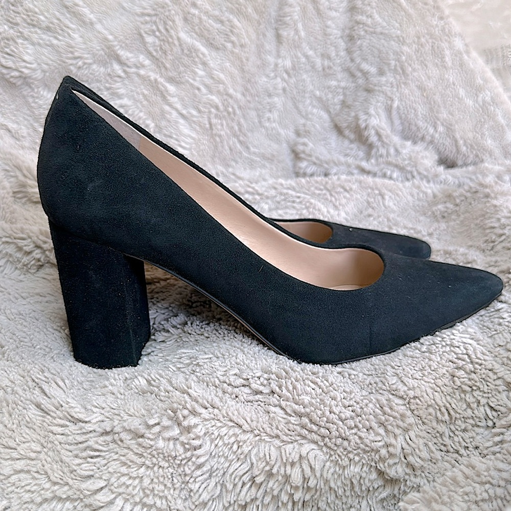 NWOB Franco Sarto Palma black suede block heel pumps
